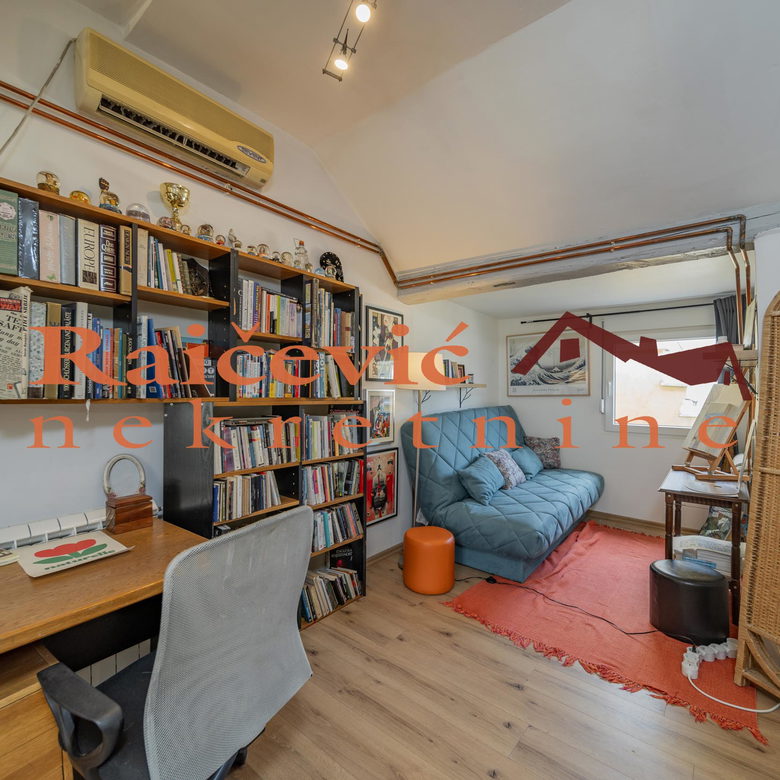 Četvorosoban stan na prodaju, Slavija, Beograd, 141m², 480.000 €