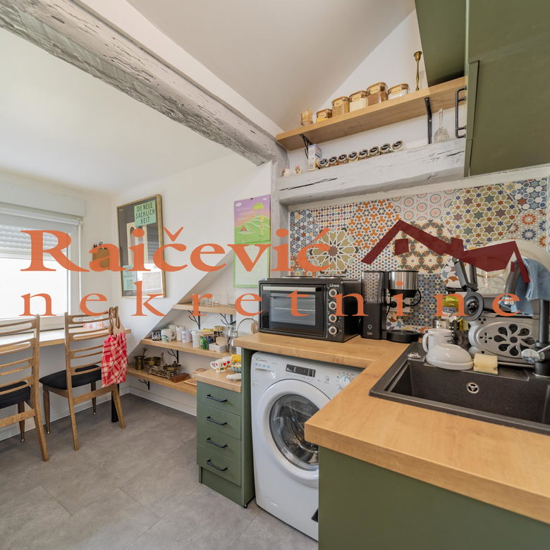 Četvorosoban stan na prodaju, Slavija, Beograd, 141m², 480.000 €
