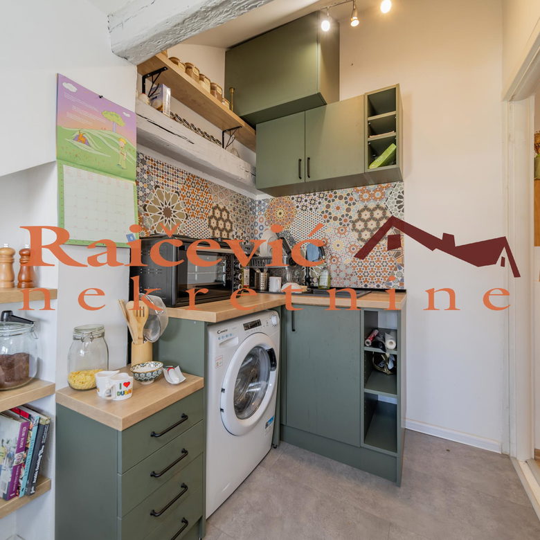Četvorosoban stan na prodaju, Slavija, Beograd, 141m², 480.000 €