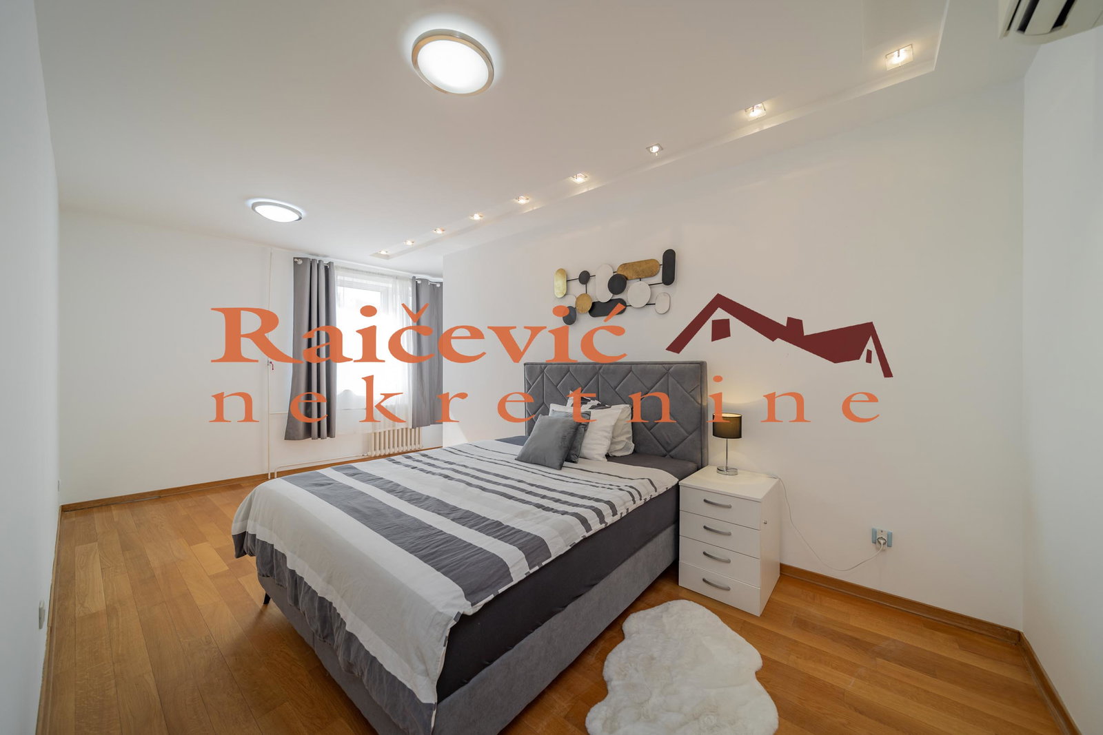 152483 Trosoban stan na prodaju, Centar, Beograd, 98m², 588.000 €