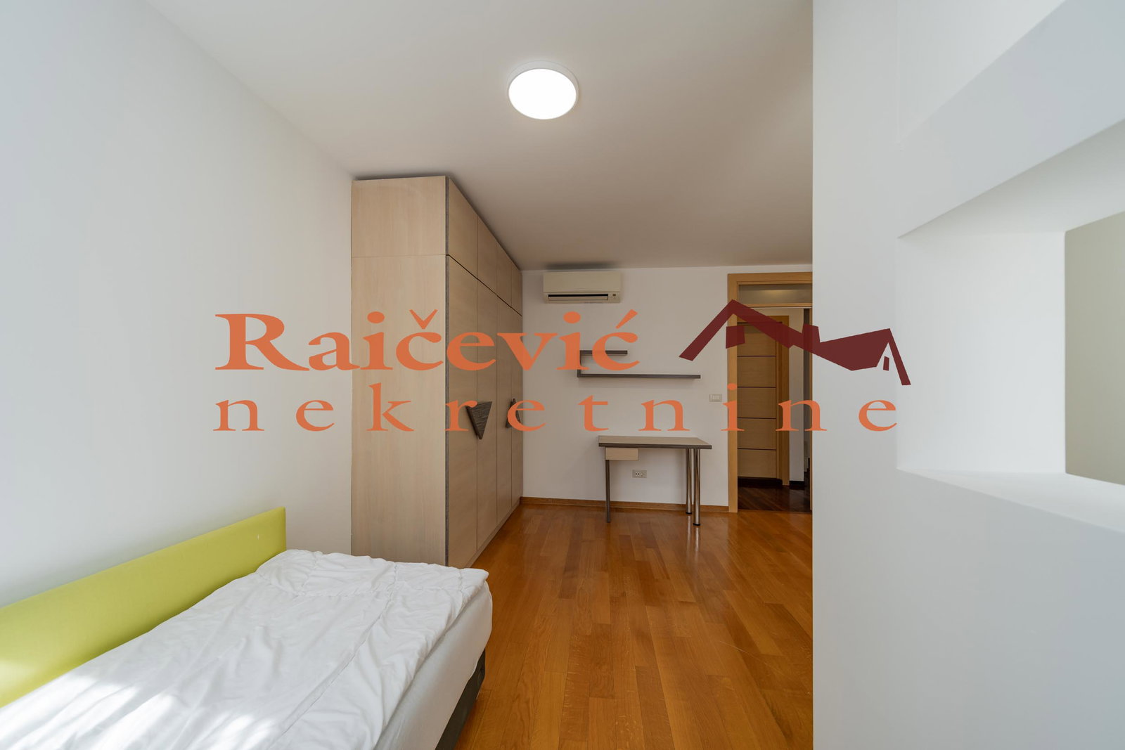152487 Trosoban stan na prodaju, Centar, Beograd, 98m², 588.000 €