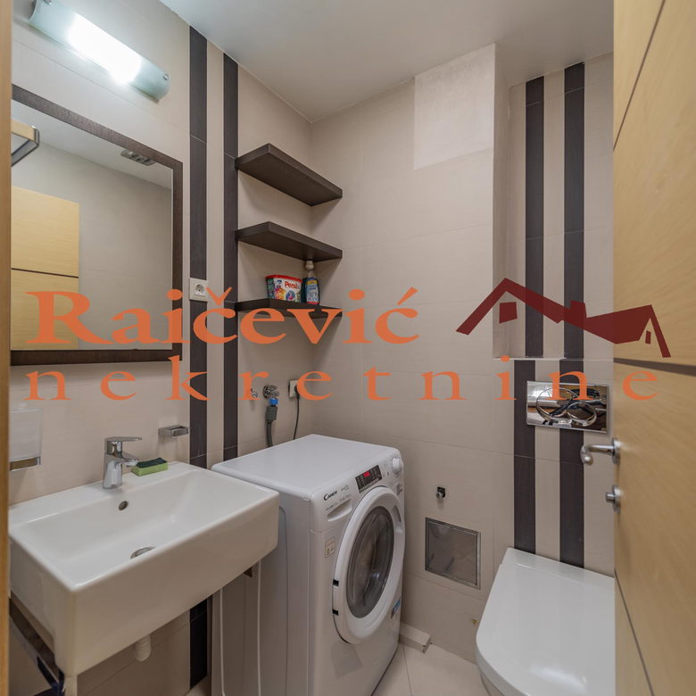 Trosoban stan na prodaju, Centar, Beograd, 98m², 588.000 €