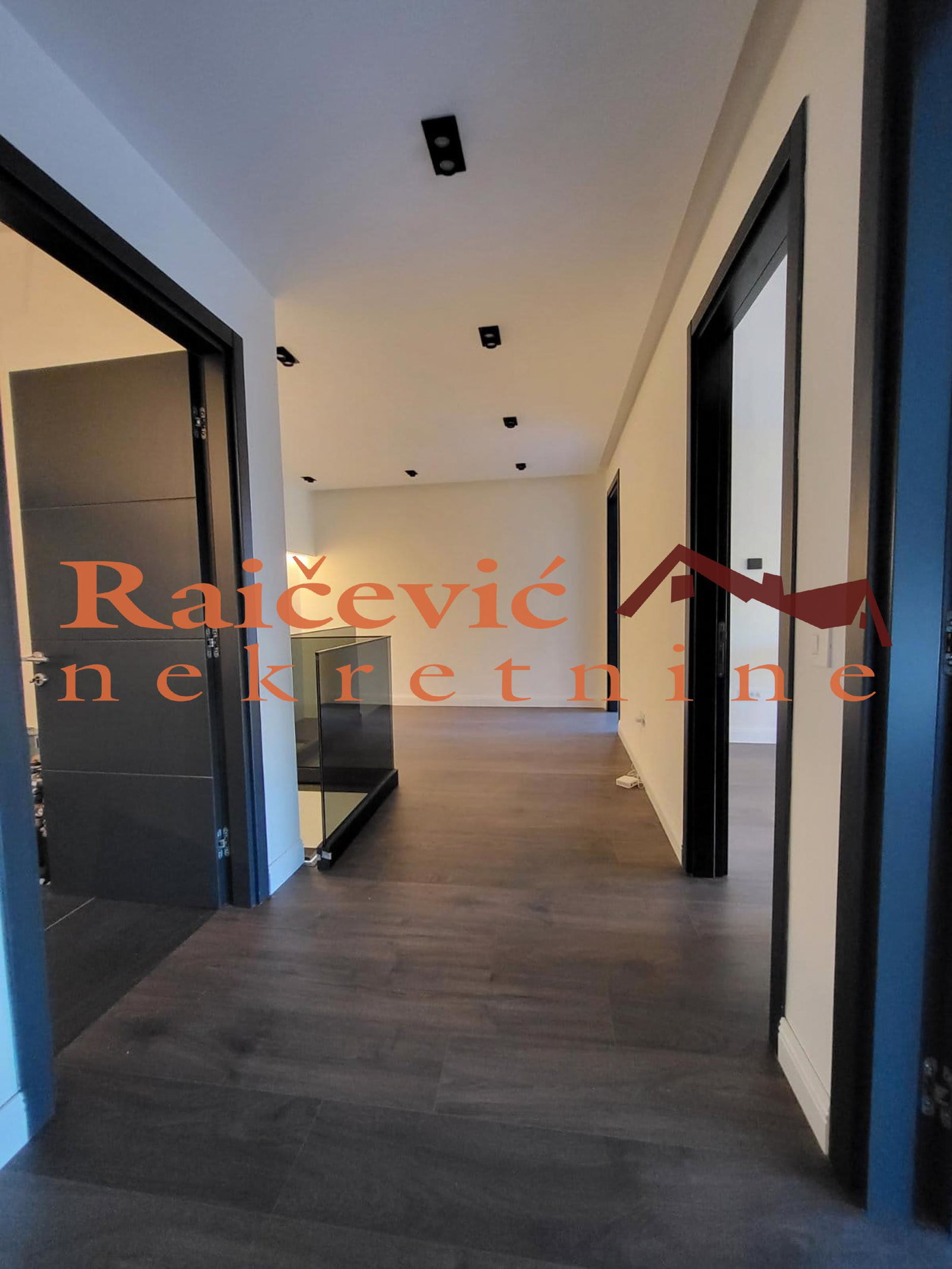 152617 Petosoban stan na prodaju, Kalenić, Beograd, 198m², 870.000 €