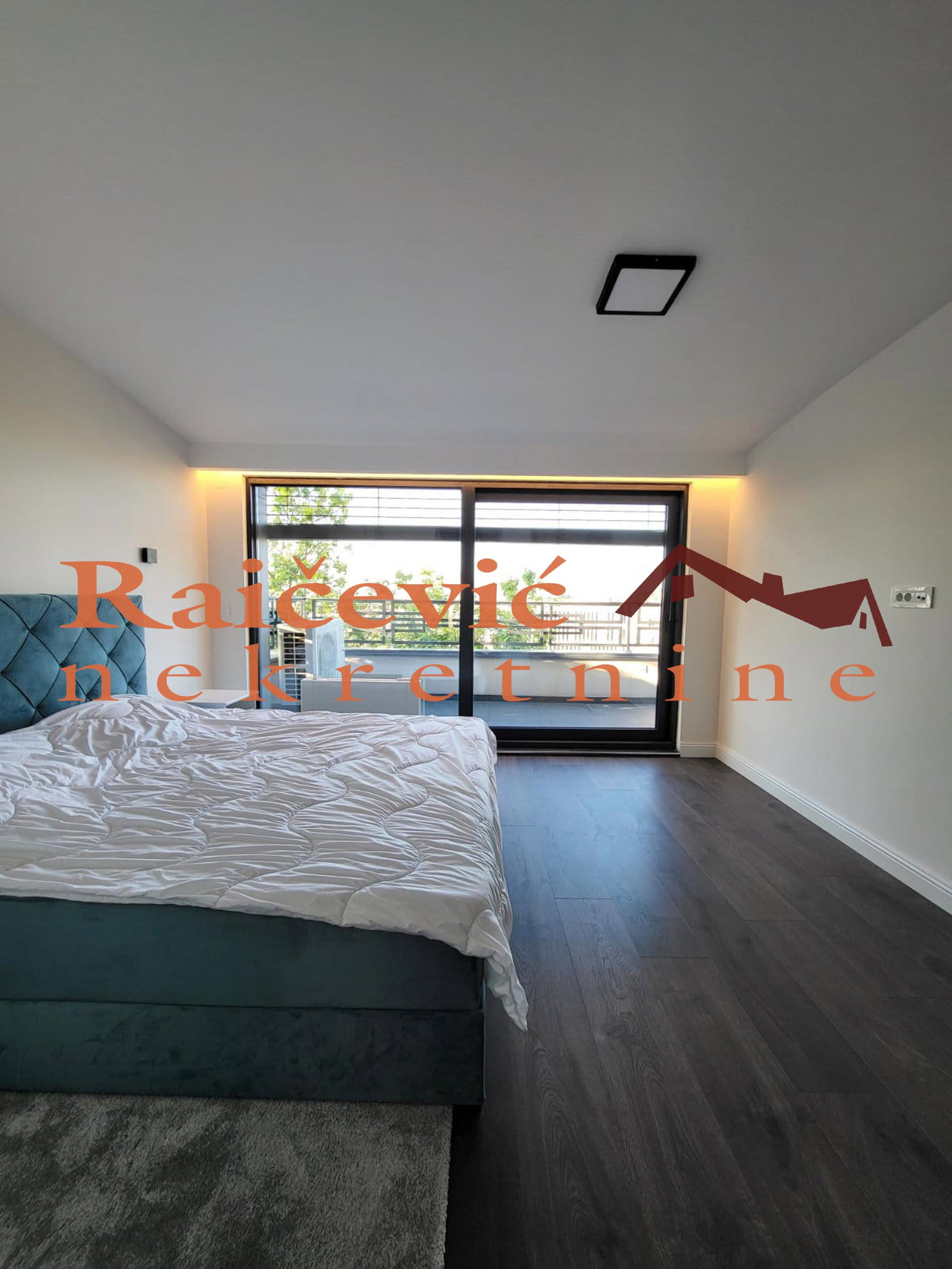 152619 Petosoban stan na prodaju, Kalenić, Beograd, 198m², 870.000 €