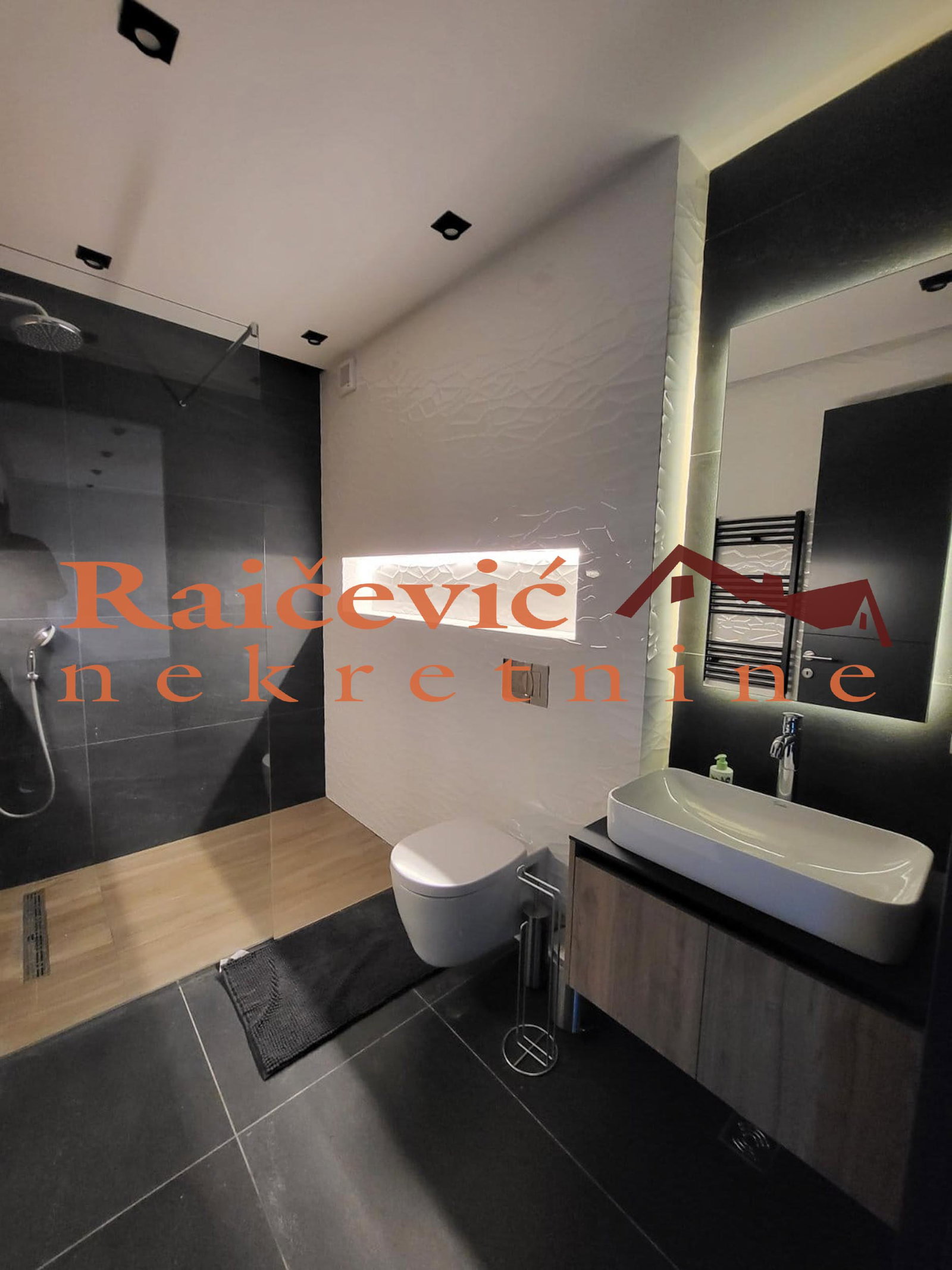 152623 Petosoban stan na prodaju, Kalenić, Beograd, 198m², 870.000 €