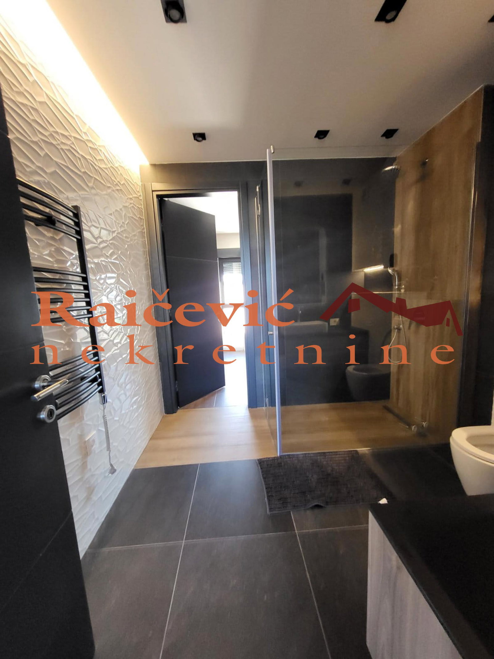 152626 Petosoban stan na prodaju, Kalenić, Beograd, 198m², 870.000 €
