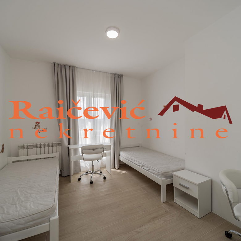 Četvorosoban stan na prodaju, Dedinje, Beograd, 145m², 1. sprat, 650.000 €