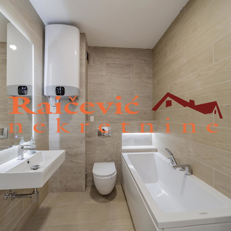 Četvorosoban stan na prodaju, Dedinje, Beograd, 145m², 1. sprat, 650.000 €
