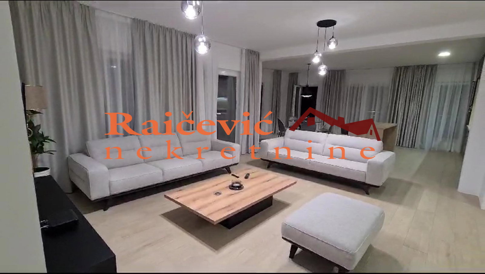 Stan Prodaja Beograd Dedinje 180 m2