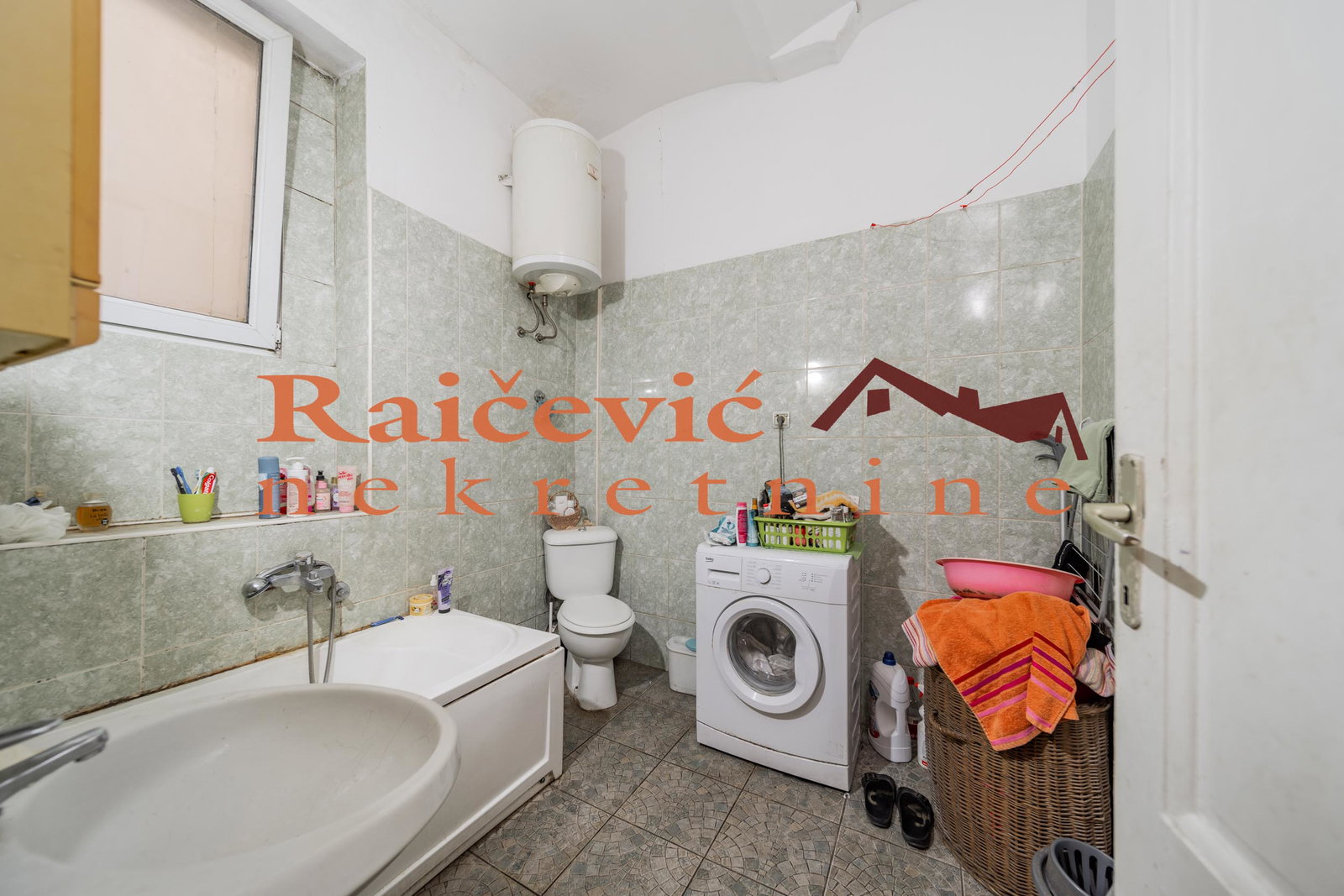 152673 Petosoban stan na prodaju, Centar, Beograd, 110m², 380.000 €
