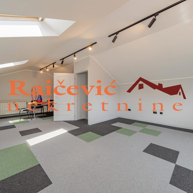 Lokal za izdavanje, Voždovac, Beograd, 152m², 2.400 €/mes