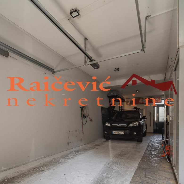 Lokal za izdavanje, Voždovac, Beograd, 152m², 2.400 €/mes