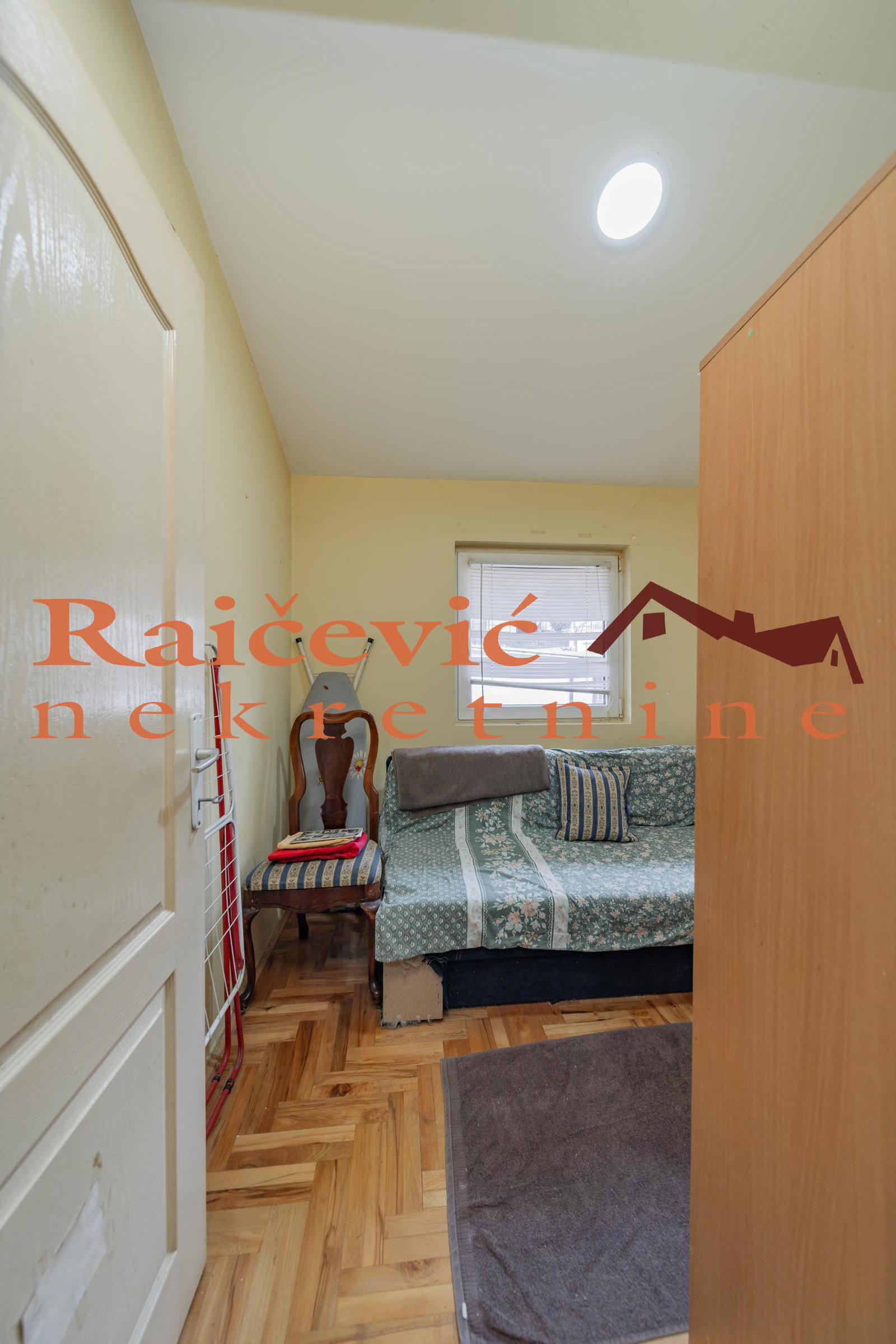 152721 Dvosoban stan na prodaju, Kneževac, Beograd, 31m², 89.000 €