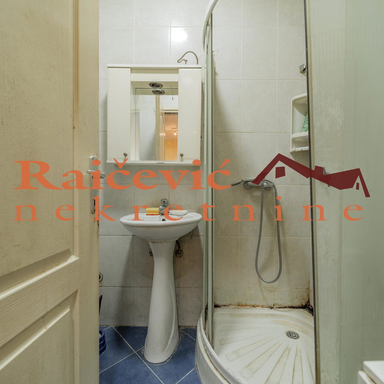 Dvosoban stan na prodaju, Kneževac, Beograd, 31m², 89.000 €