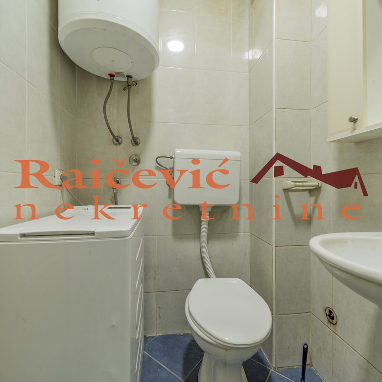 Dvosoban stan na prodaju, Kneževac, Beograd, 31m², 89.000 €