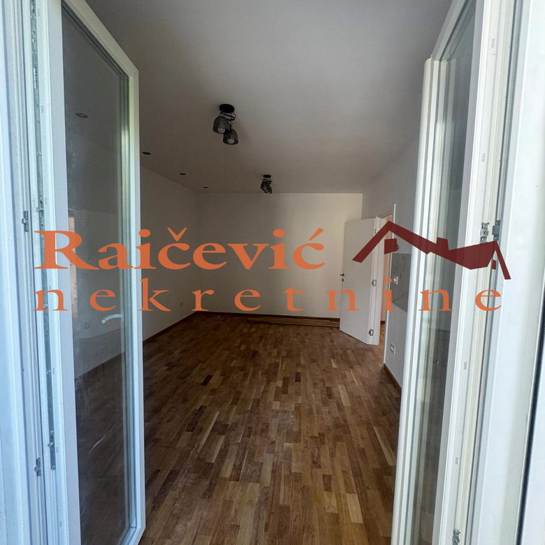 Stan Prodaja Beograd Centar (Čukarica) 45 m2