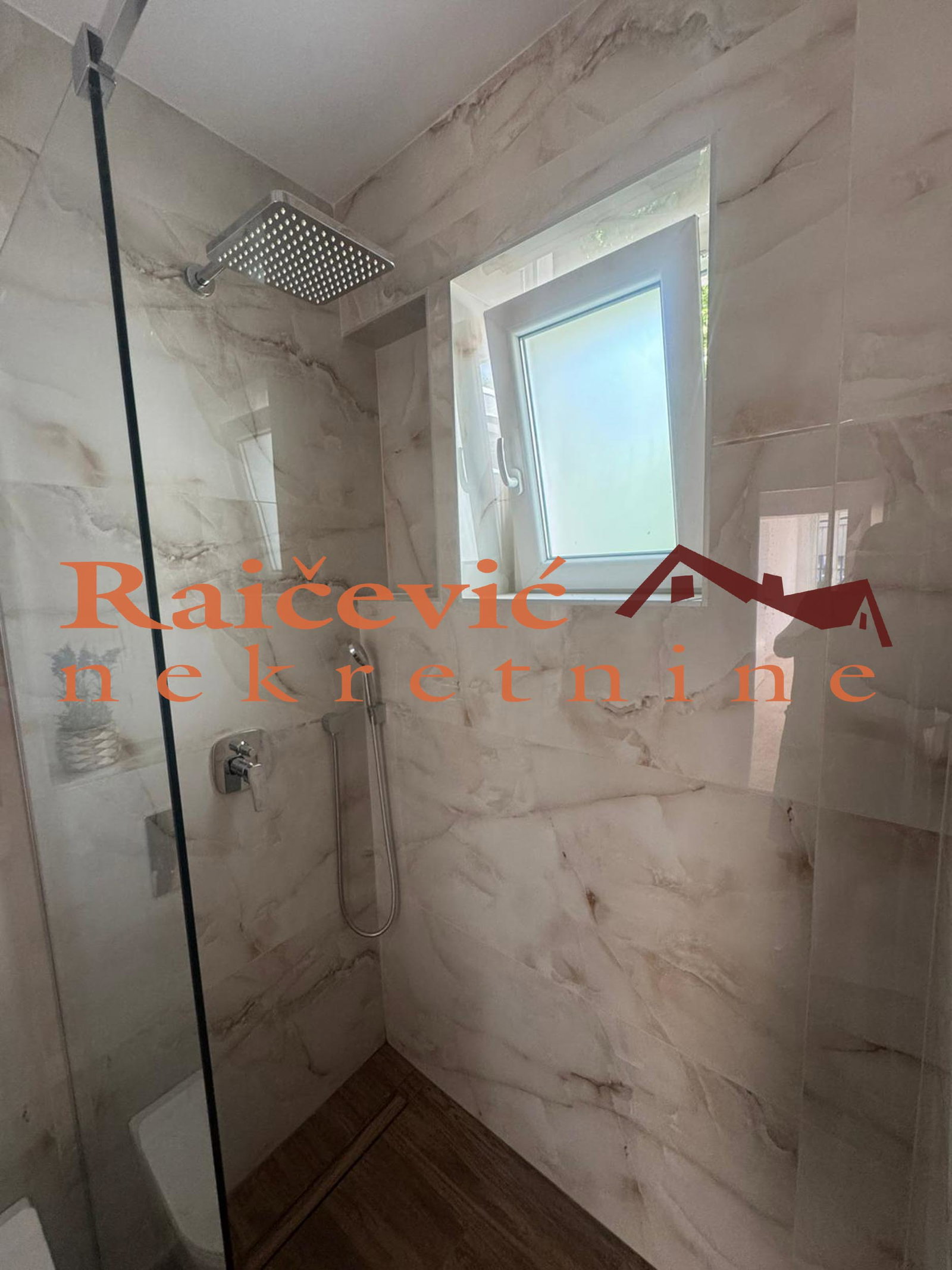 152752 Dvosoban stan na prodaju, Centar, Beograd, 45m², 250.000 €