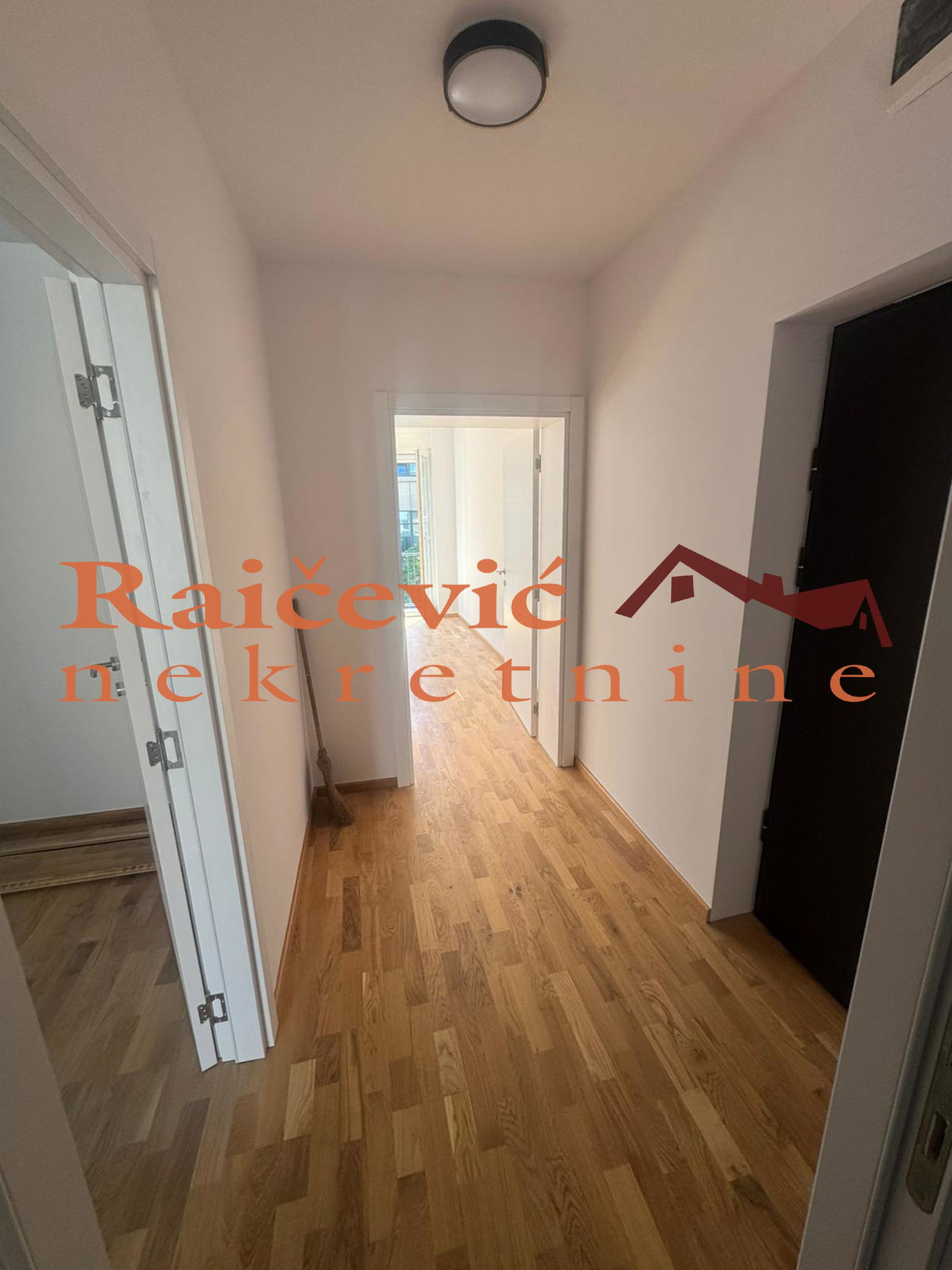 152754 Dvosoban stan na prodaju, Centar, Beograd, 45m², 250.000 €