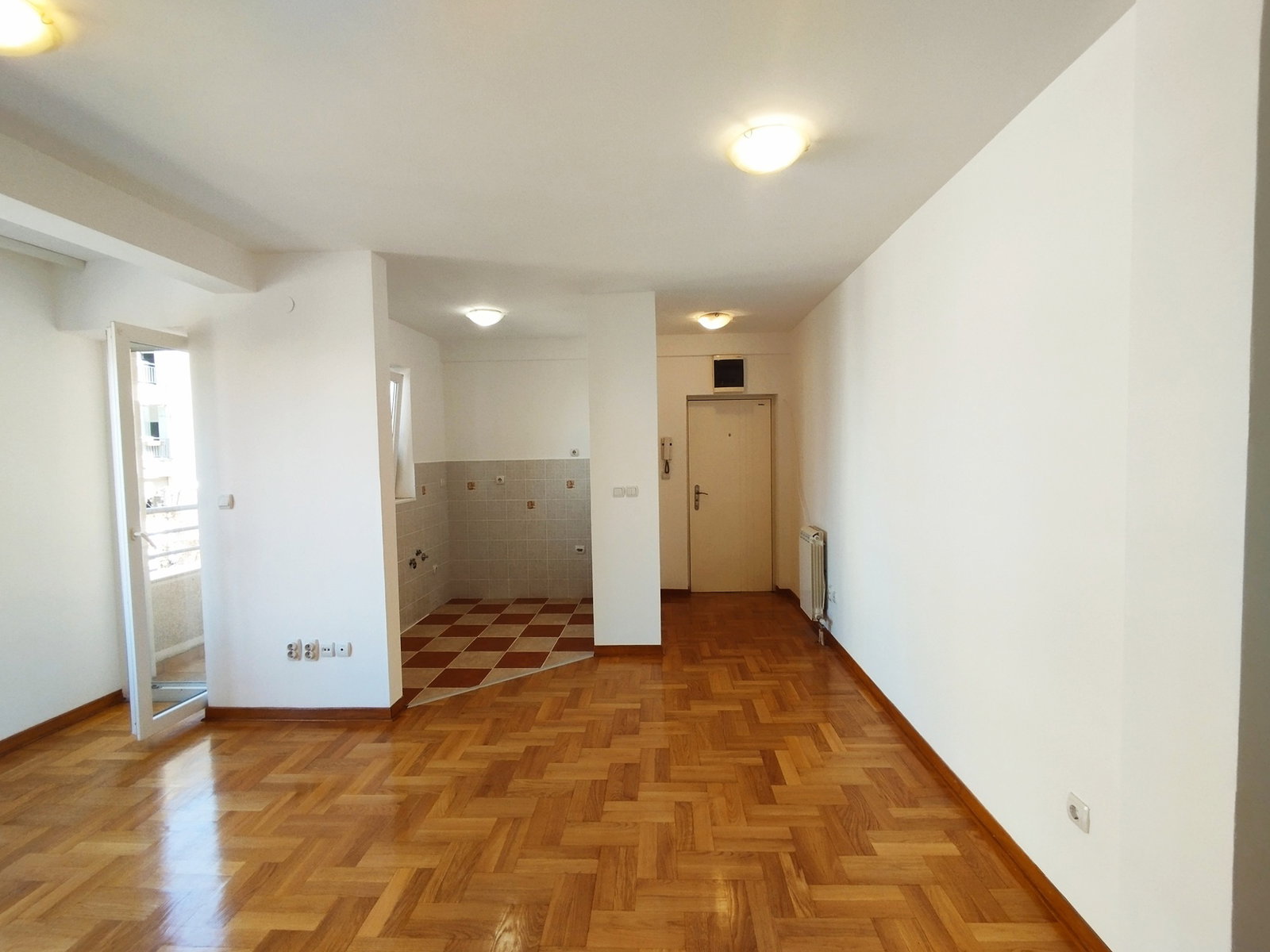Stan Prodaja Beograd Stan Prodaja Beograd Crveni Krst 65 m2