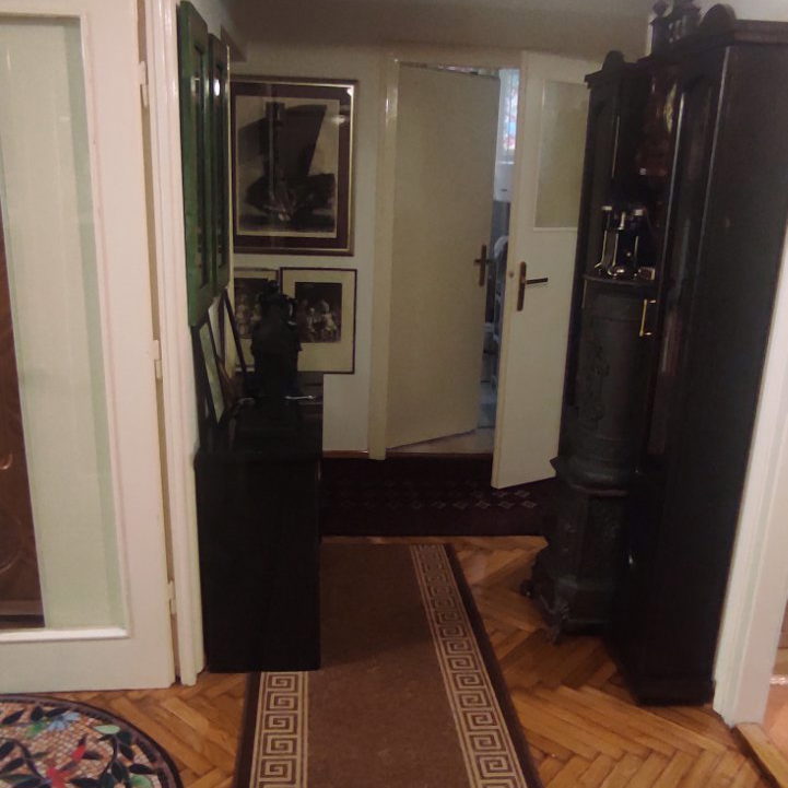 Trosoban stan na prodaju, Profesorska Kolonija, Beograd, 72m², 295.000 €