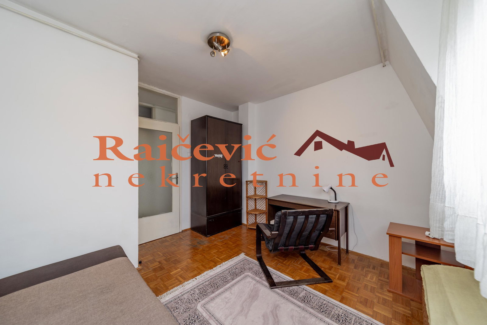 Trosoban stan na prodaju, Crveni Krst, Beograd, 72m², 249.000 €