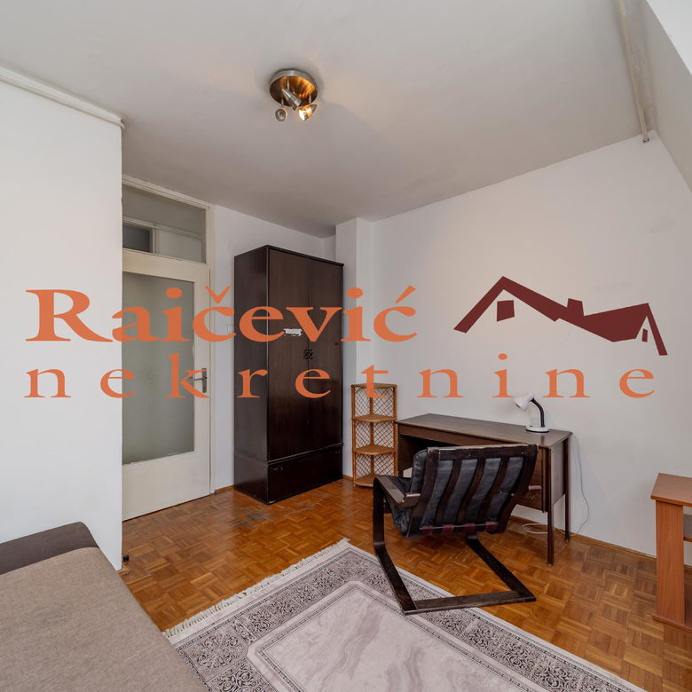 Trosoban stan na prodaju, Crveni Krst, Beograd, 72m², 249.000 €