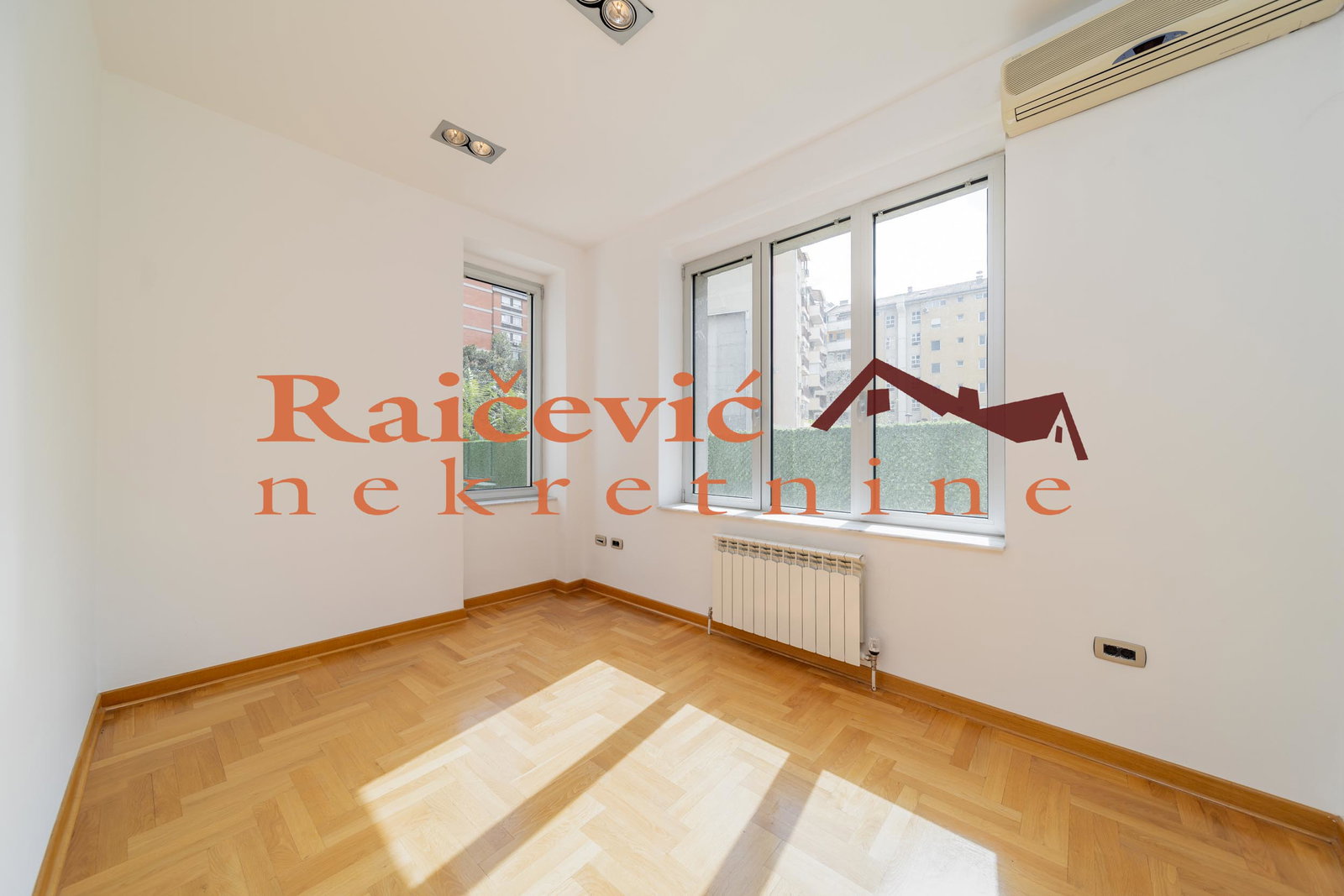 Lokal za izdavanje, Centar, Beograd, 1040m², 15.600 €/mes