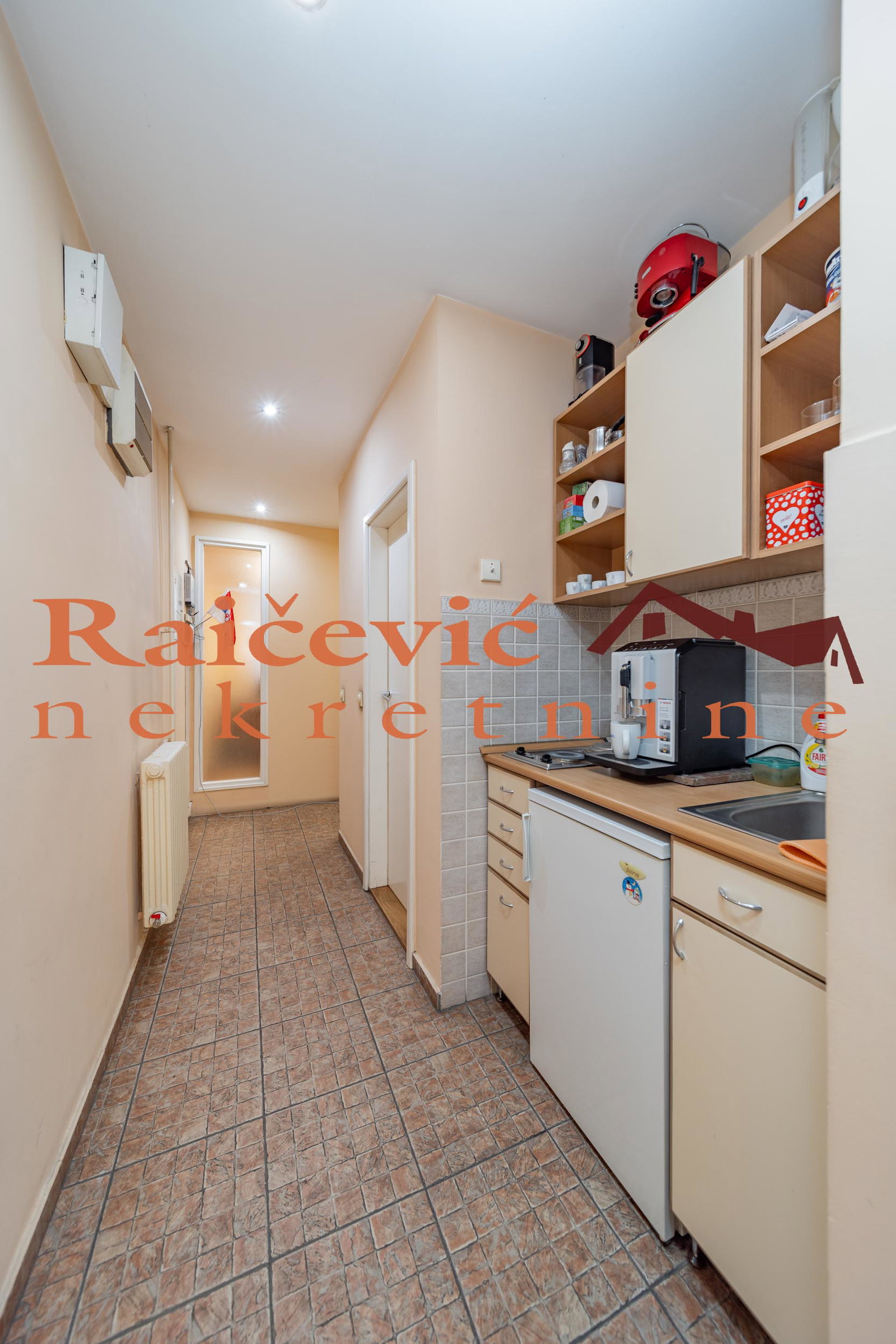 Lokal na prodaju, Banovo Brdo, Beograd, 138m², 280.000 €