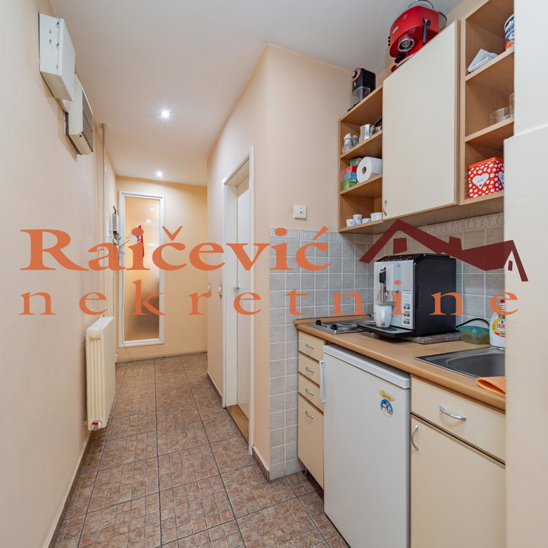 Lokal na prodaju, Banovo Brdo, Beograd, 138m², 280.000 €