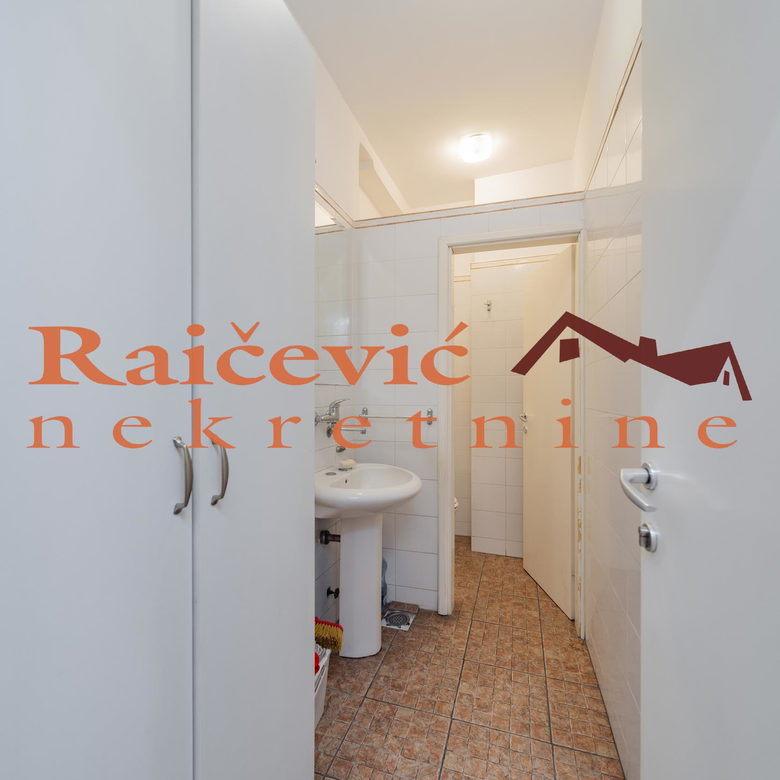 Lokal na prodaju, Banovo Brdo, Beograd, 138m², 280.000 €