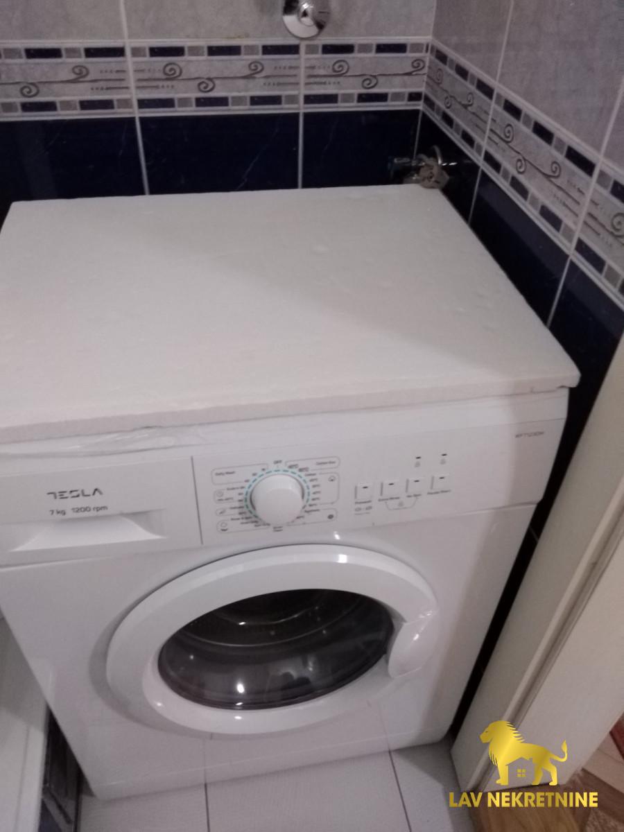Stan Izdavanje Novi Sad Stan Izdavanje Novi Sad Cara Dušana 25 m2