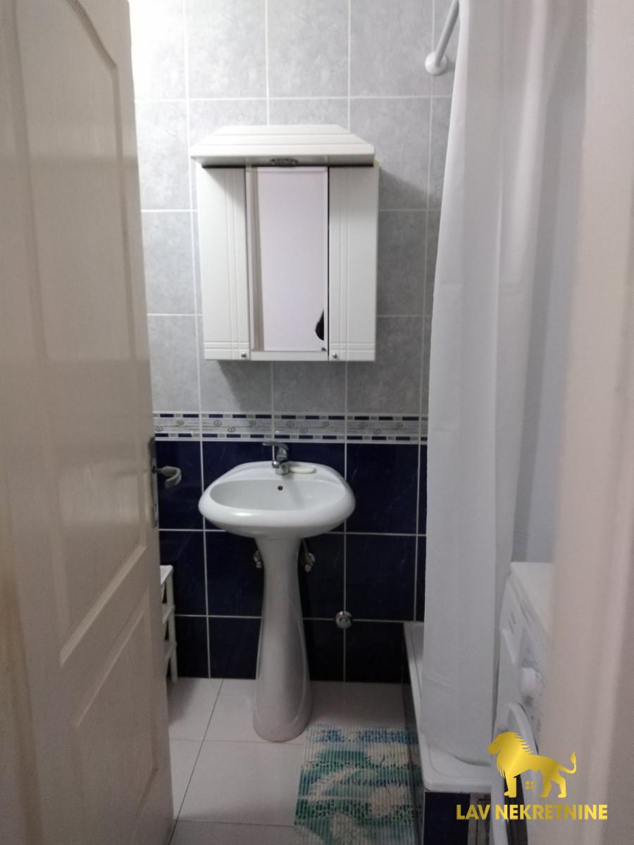 1665707971_d6b40cff4090 Stan Izdavanje Novi Sad Cara Dušana 25 m2