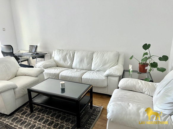 Stan Izdavanje Novi Sad  86 m2