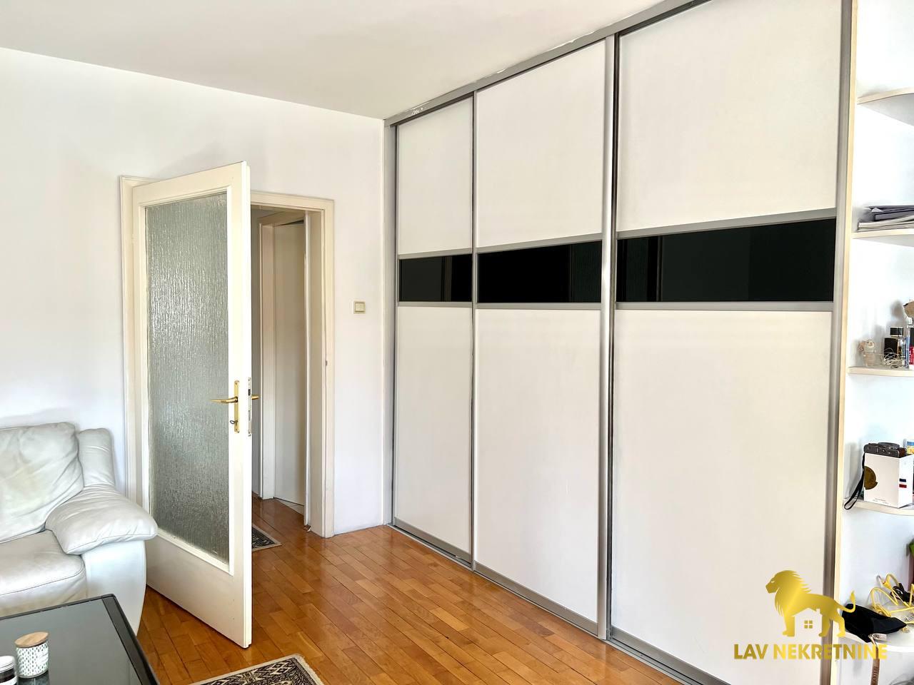 Stan Izdavanje Novi Sad  86 m2
