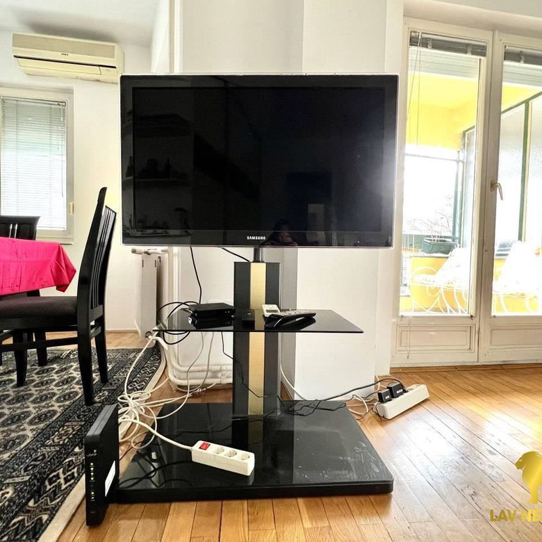 Stan Izdavanje Novi Sad  86 m2