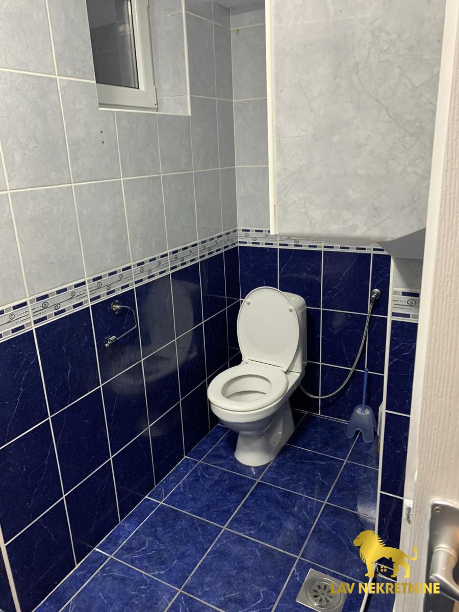 Dvoiposoban stan za izdavanje, Centar, Novi Sad, 71m², 700 €/mes