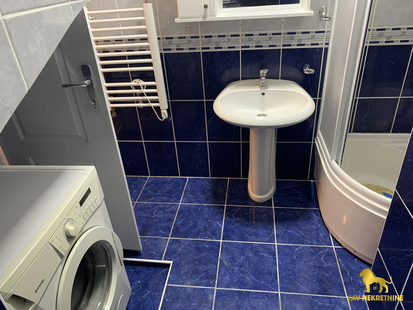 Dvoiposoban stan za izdavanje, Centar, Novi Sad, 71m², 700 €/mes