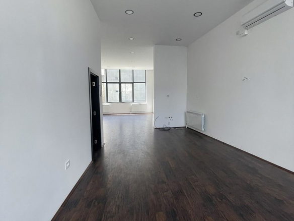 Lokal Izdavanje Novi Sad  130 m2