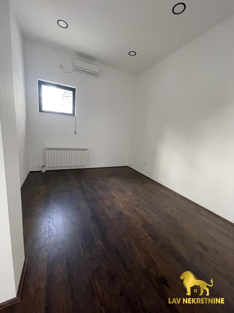 Lokal Izdavanje Novi Sad Lokal Izdavanje Novi Sad 130 m2