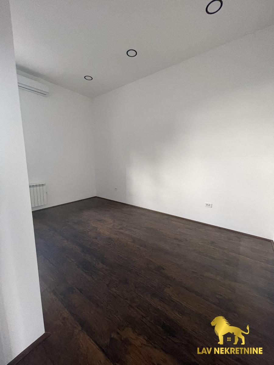 Lokal Izdavanje Novi Sad Lokal Izdavanje Novi Sad 130 m2