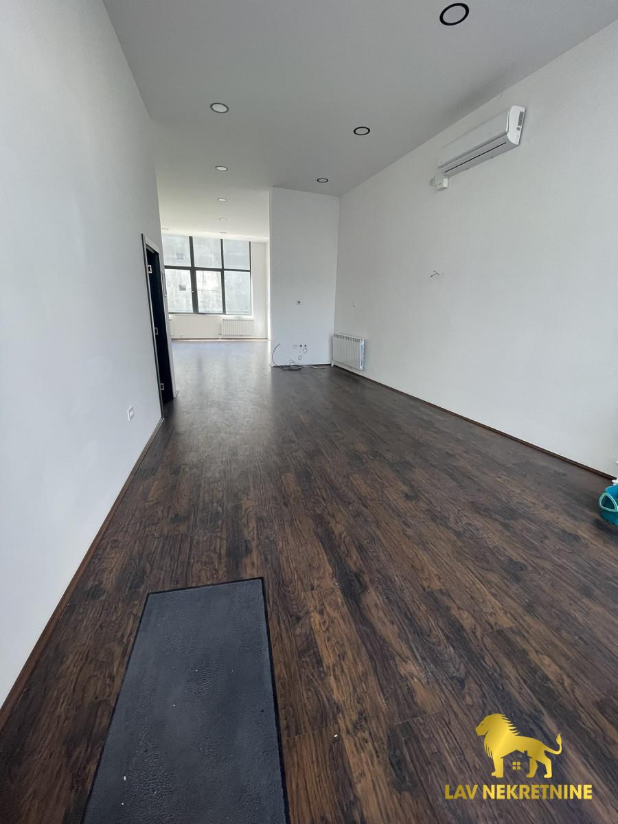 Lokal Izdavanje Novi Sad Lokal Izdavanje Novi Sad 130 m2