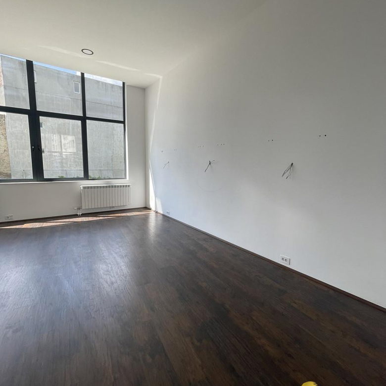 Lokal Izdavanje Novi Sad  130 m2