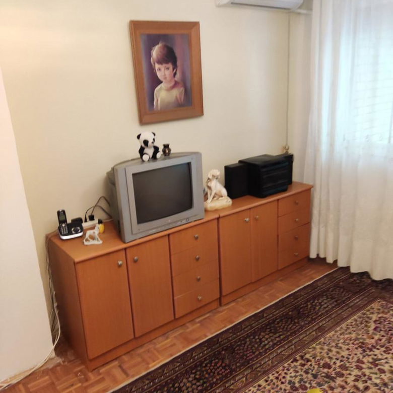 Stan Izdavanje Novi Sad  80 m2