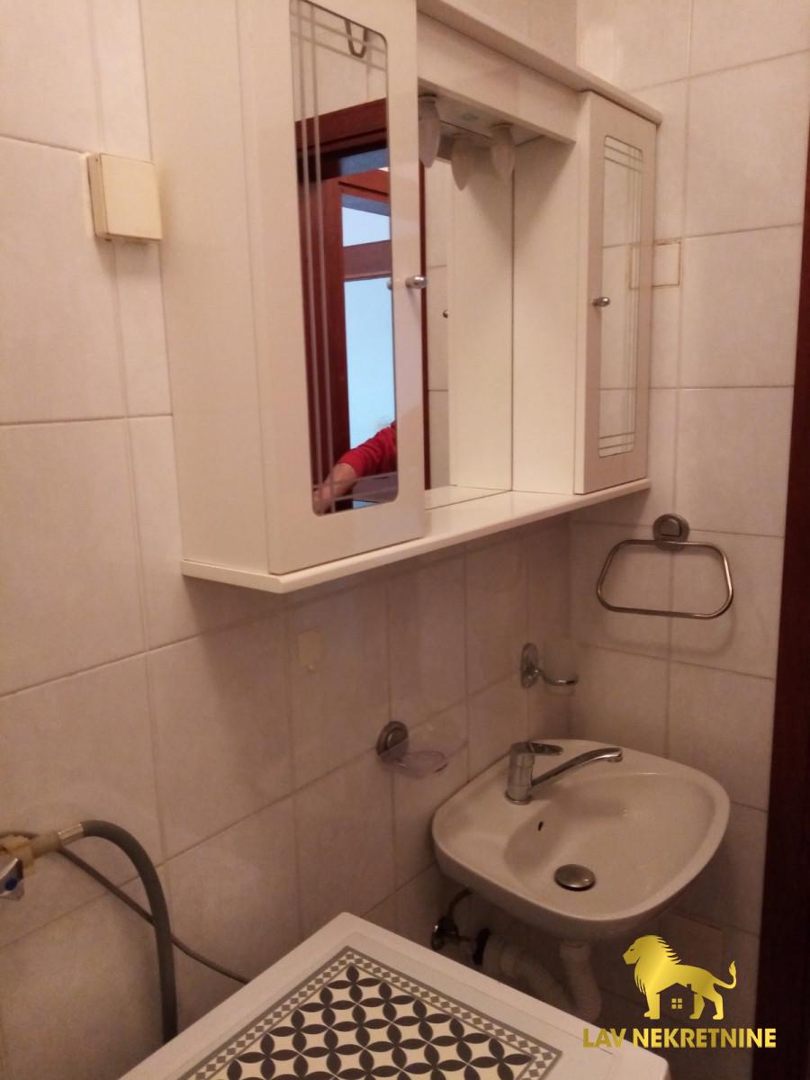 1697475018_164a9f0c5287 Garsonjera za izdavanje, Nova Detelinara, Novi Sad, 23m², 250 €/mes
