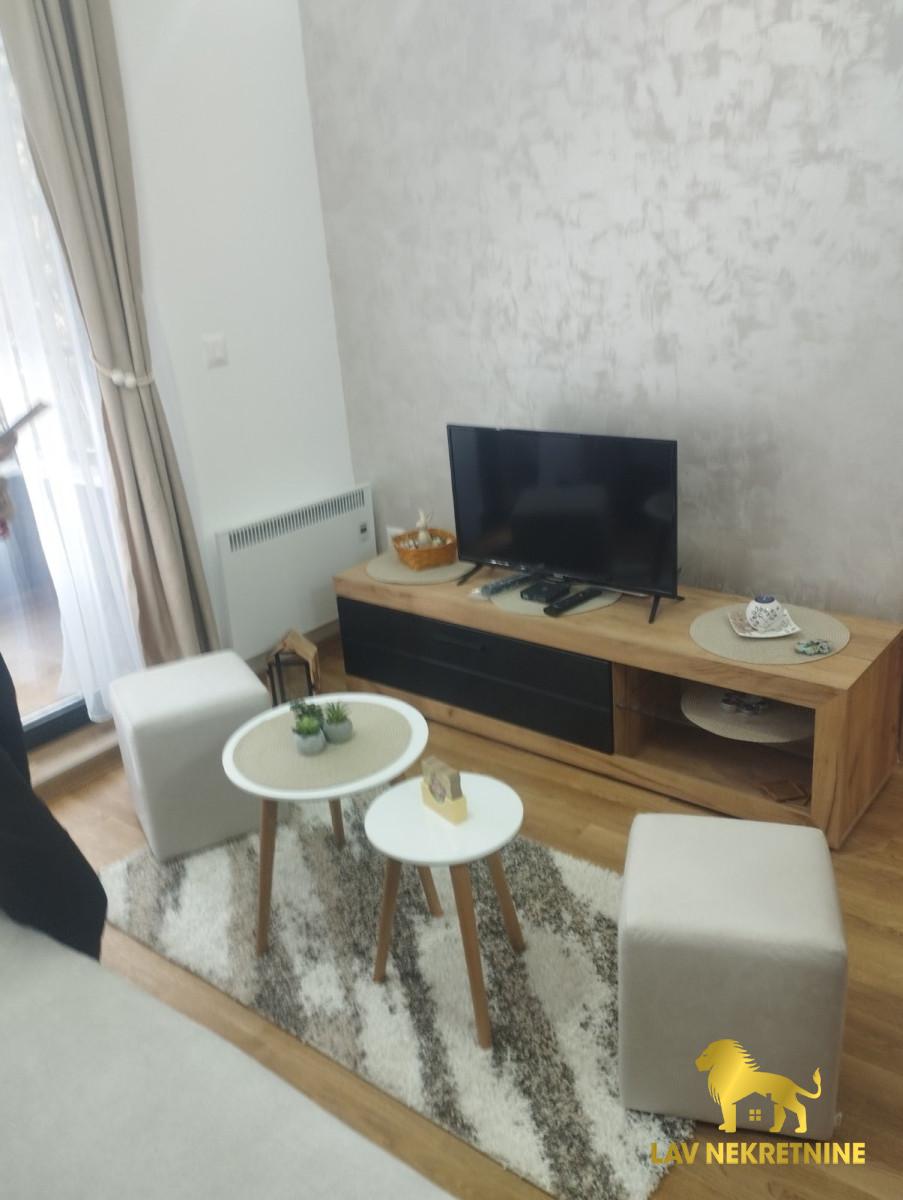 Stan Prodaja Zlatibor  33 m2