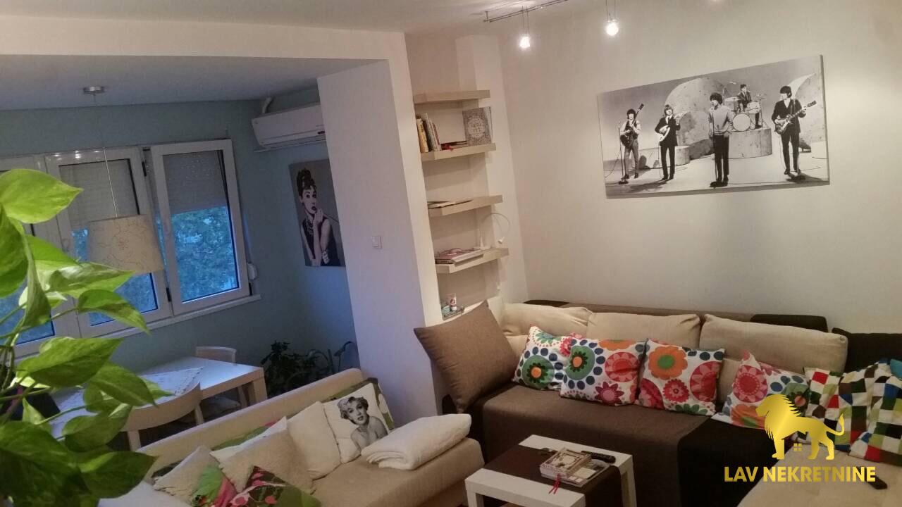 Jednosoban stan na prodaju, Centar, Novi Sad, 43m², 139.050 €