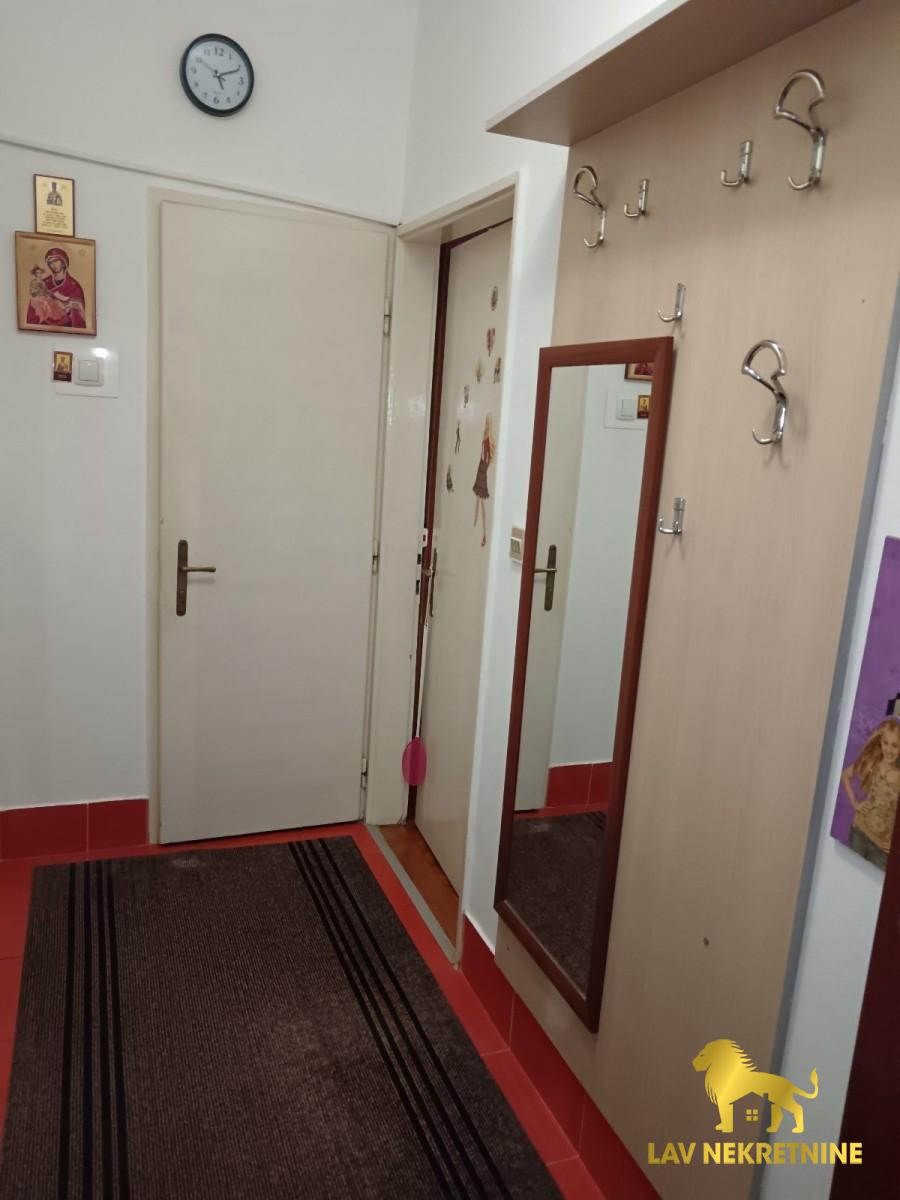 Stan Prodaja Novi Sad  48 m2