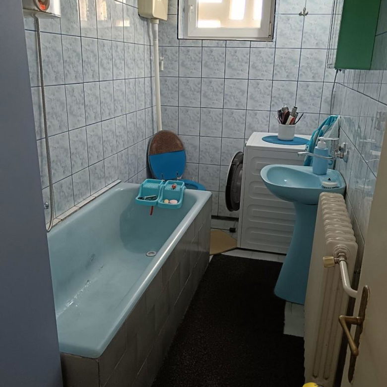 Stan Prodaja Novi Sad  48 m2