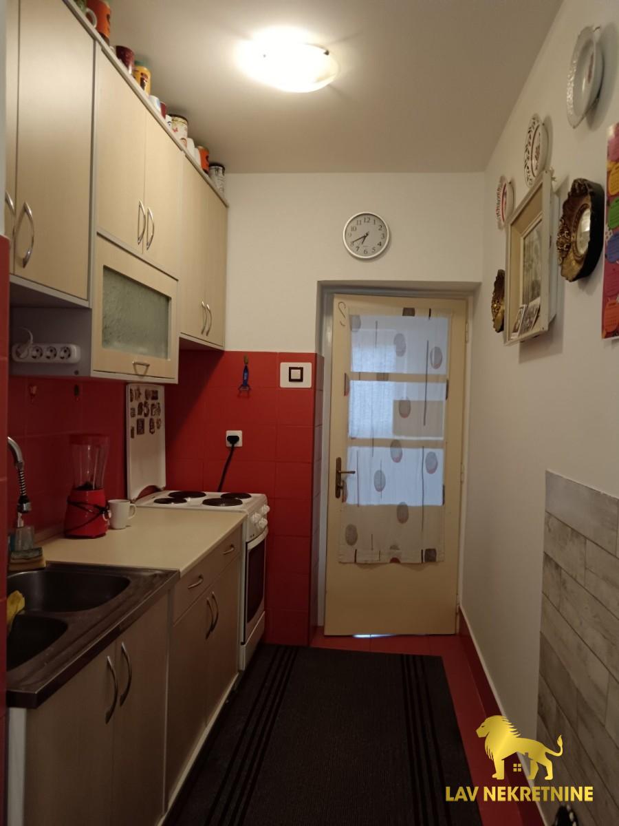 Stan Prodaja Novi Sad  48 m2