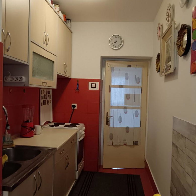 Stan Prodaja Novi Sad  48 m2